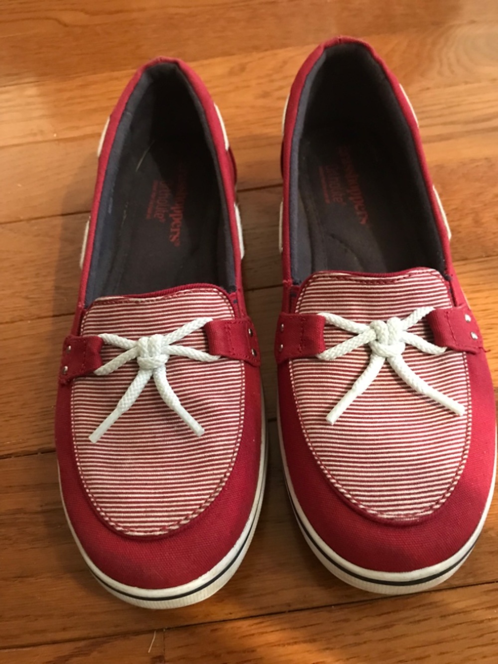 Grasshoppers 7 7.5M Women's Red & White Slip-On Keds style Boat Shoes Clean! - Picture 2 of 11